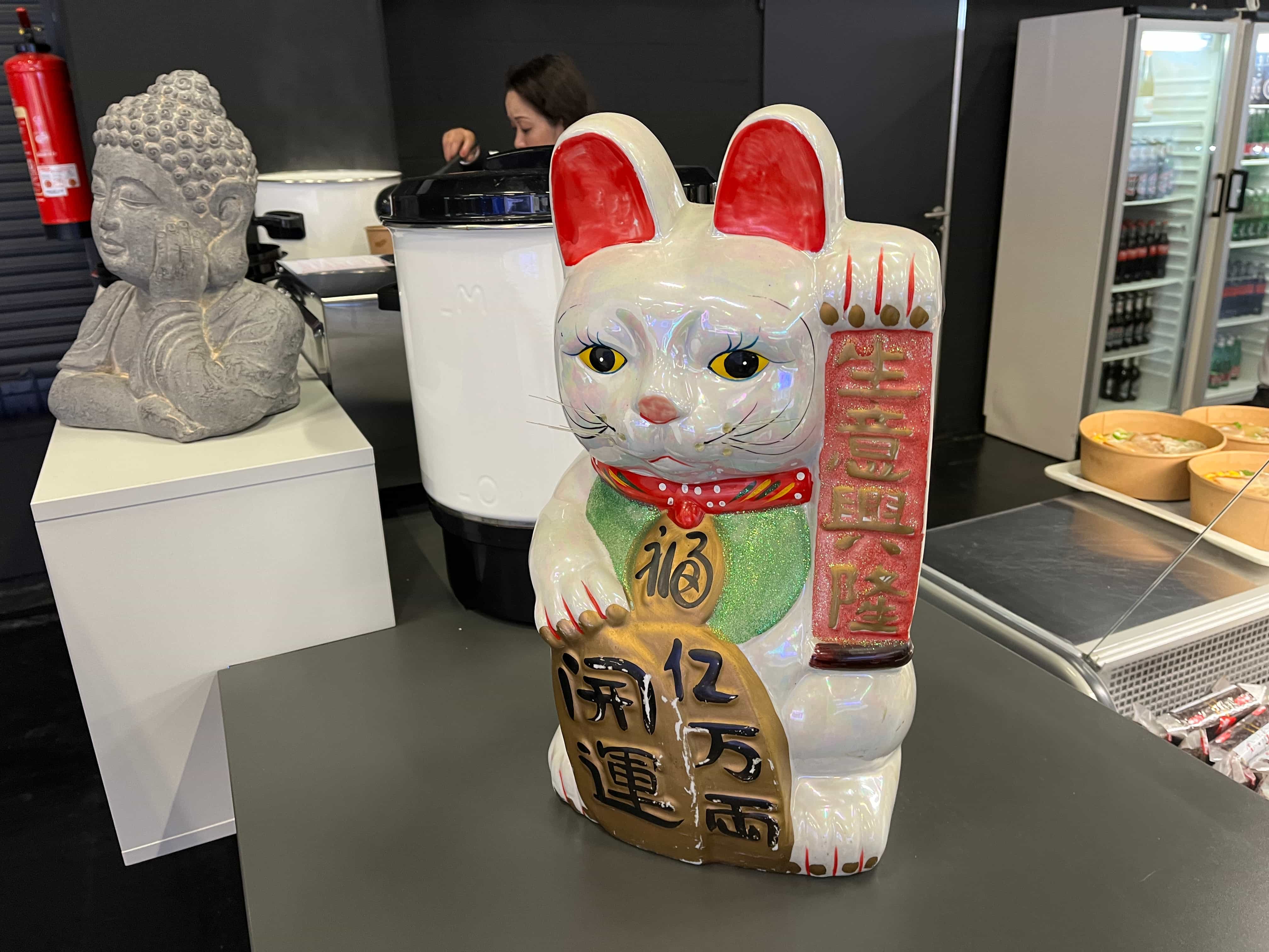 招き猫！？